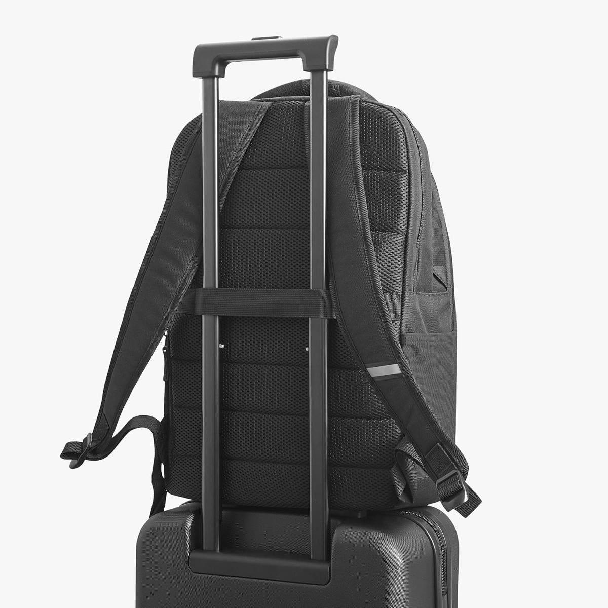 HP Professional Renew Carrying Case (Backpack) 17.3 Color Black (Original)