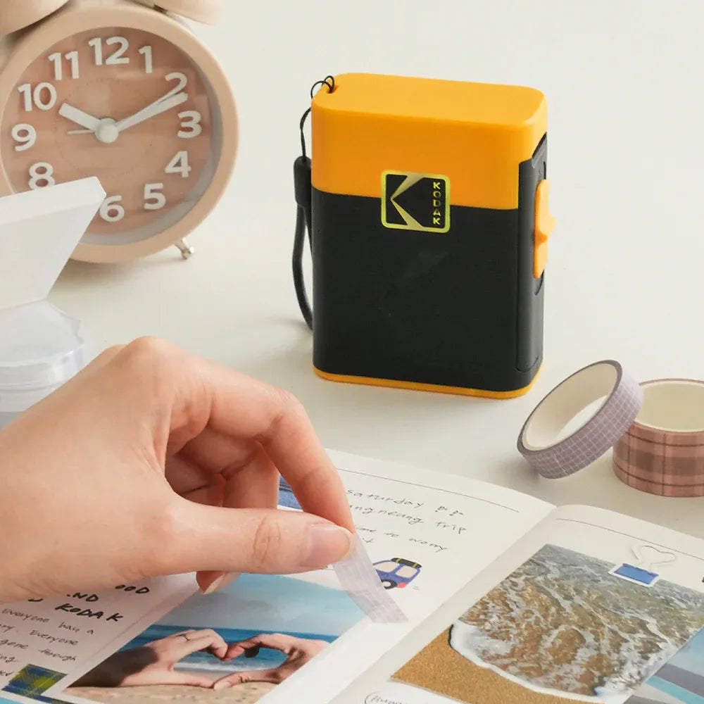 KODAK Label ERA M50 Portable Bluetooth Thermal Label Printer Original KODAK Label ERA M50 Portable Bluetooth Thermal Label Printer Original